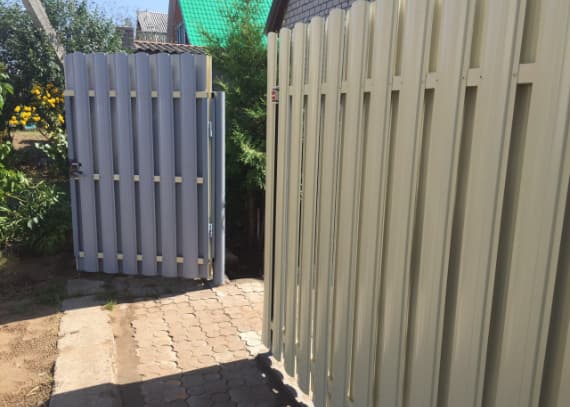 Фото 4 забора из штакетника, Павлодарская область, Аксу